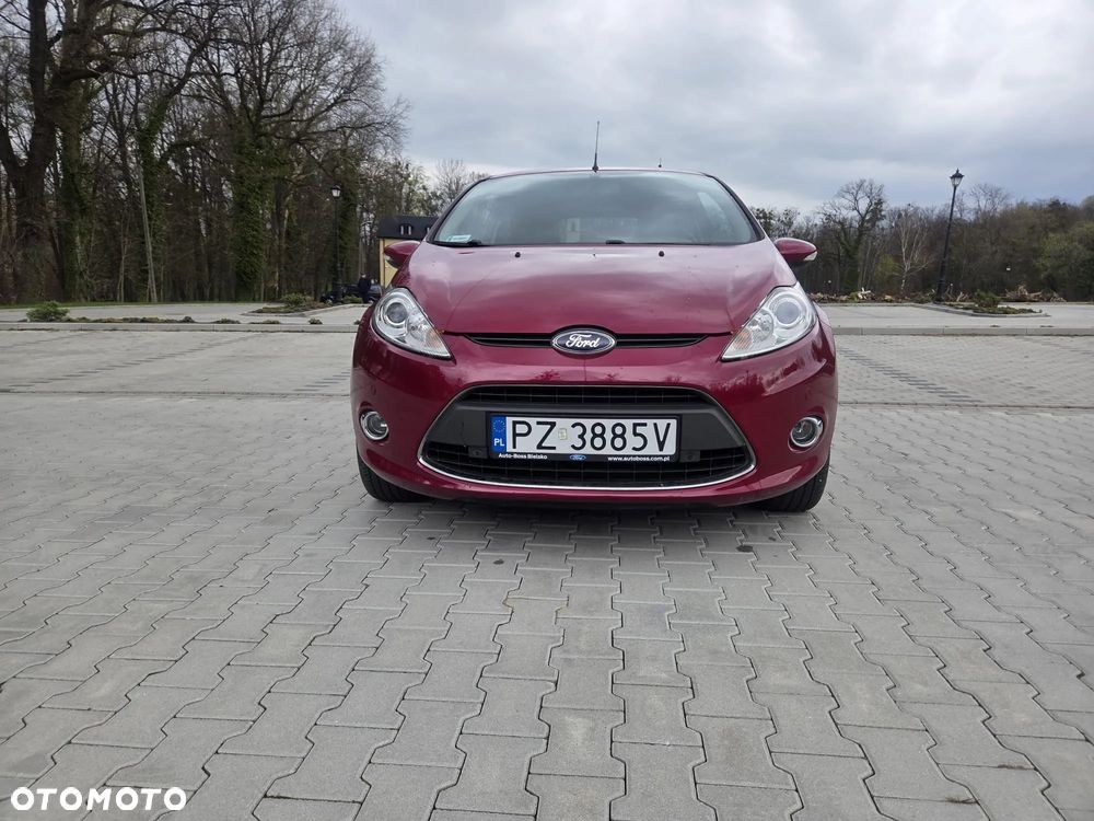 Ford Fiesta - 2