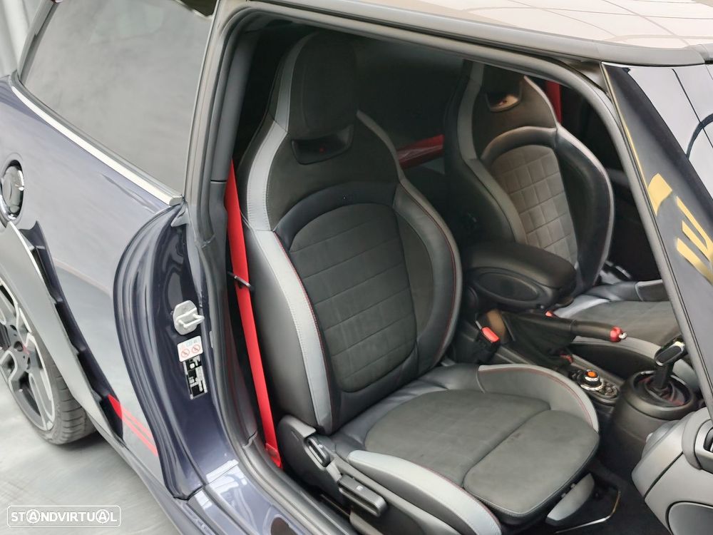 MINI 3 Portas John Cooper Works GP Aut. - 8