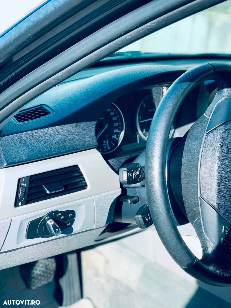 BMW Seria 3 - 10
