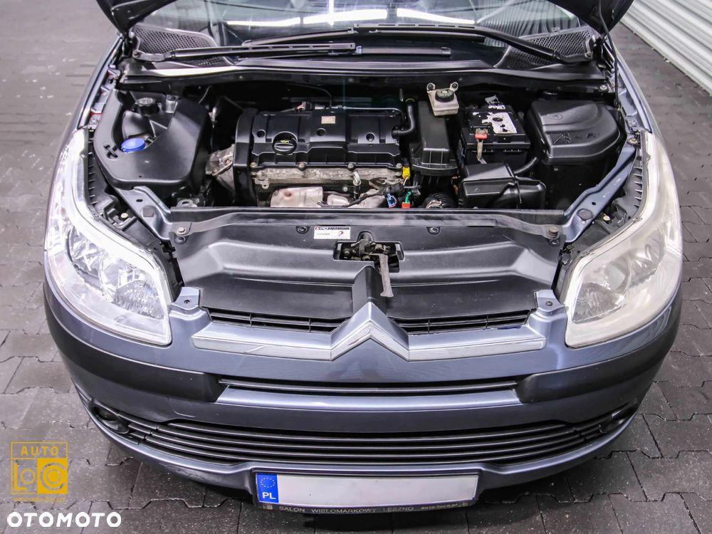 Citroën C4 1.6 16V Style - 13