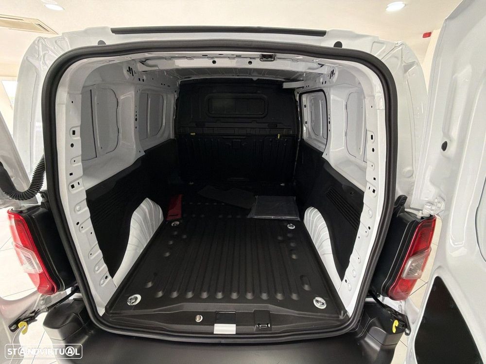 Fiat Doblo Outro - 5