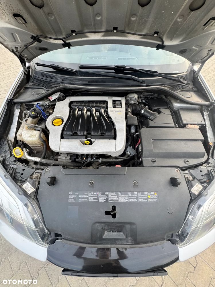 Renault Laguna 2.0 Dynamique Etanol - 13