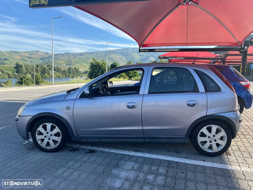 Opel Corsa 1.3 CDTI Cosmo - 3