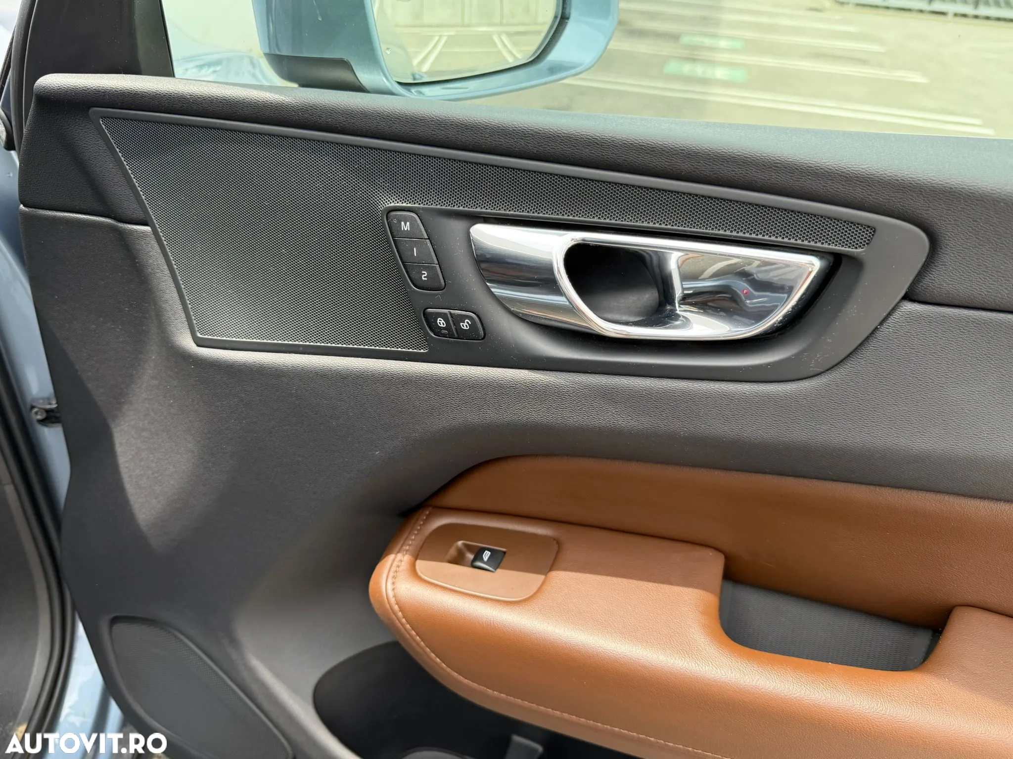 Volvo XC 60 D4 AWD Geartronic Momentum - 15