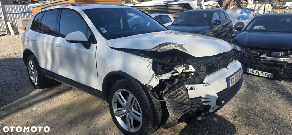 Volkswagen Touareg 3.0 V6 TDI DPF Automatik Individual - 9