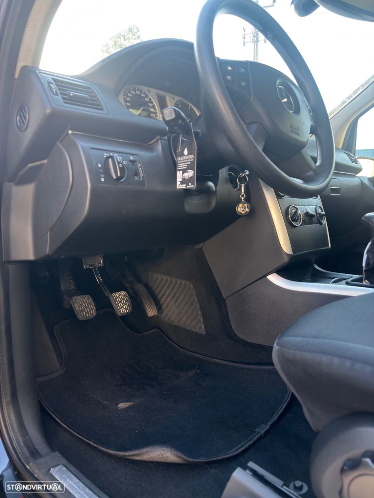 Mercedes-Benz B 180 CDi - 16