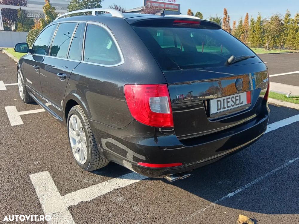 Skoda Superb 2.0 TDI Elegance - 4