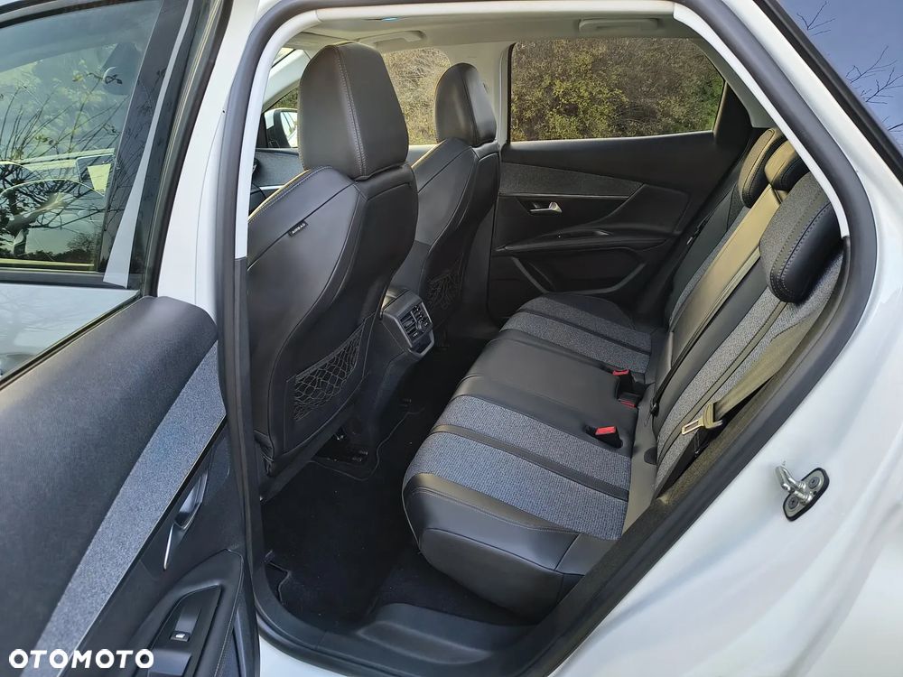 Peugeot 3008 BlueHDi 130 Stop & Start Allure - 13