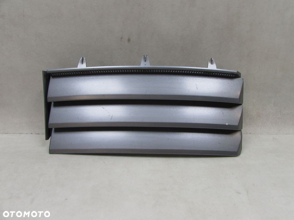 RANGE ROVER III LIFT L322 05-09 KRATKA ATRAPA PRAWA WLOT BLOTNIKA - 1
