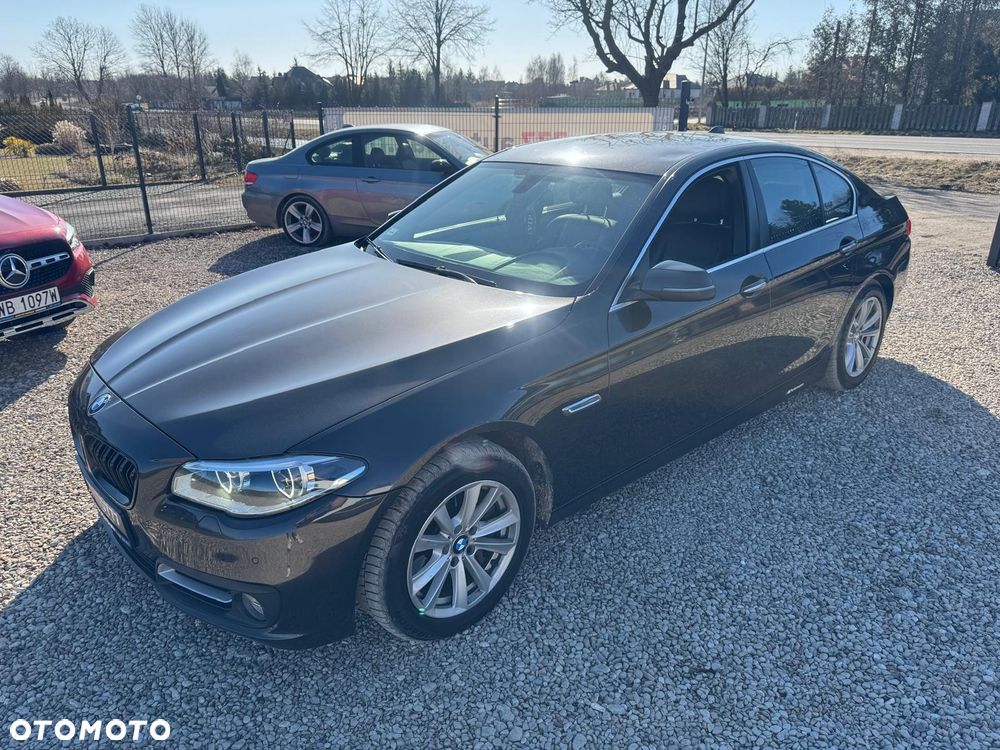 BMW Seria 5 530d xDrive - 6