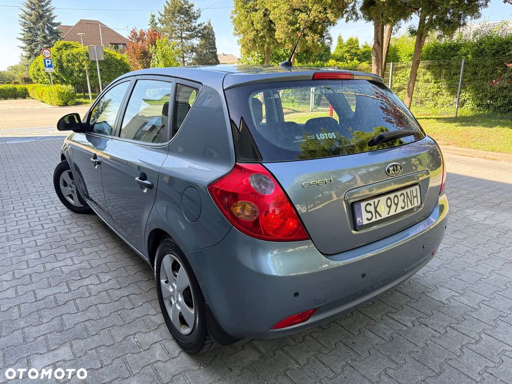Kia Ceed 1.6 Optimum - 16