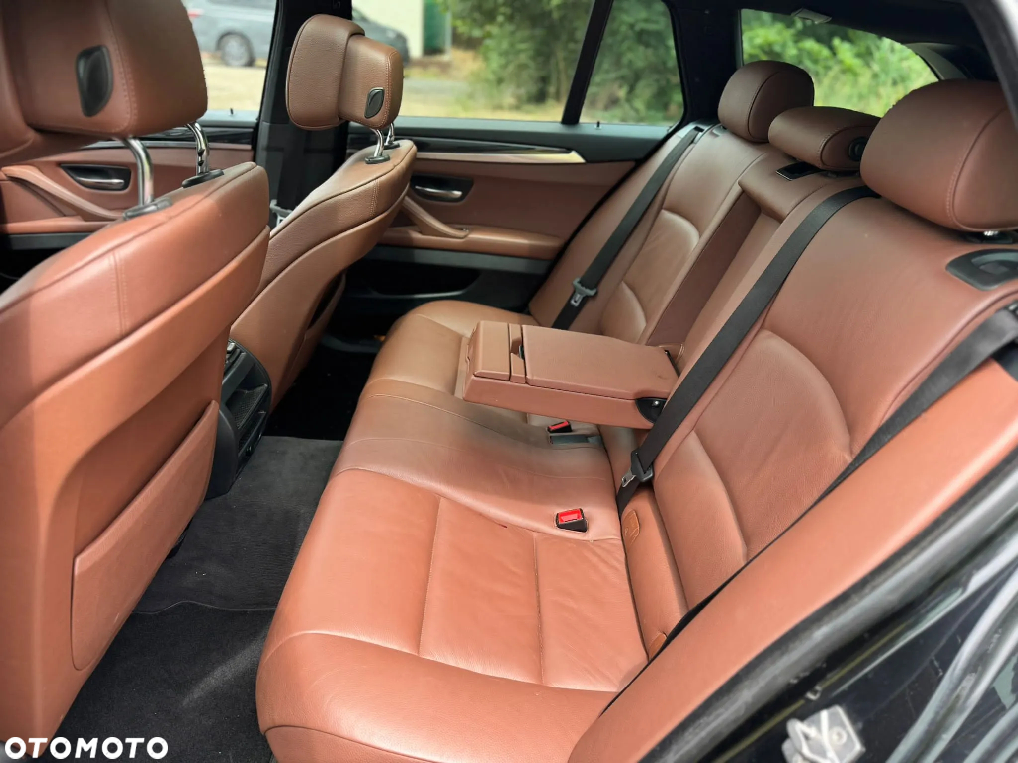 BMW Seria 5 530d xDrive - 9