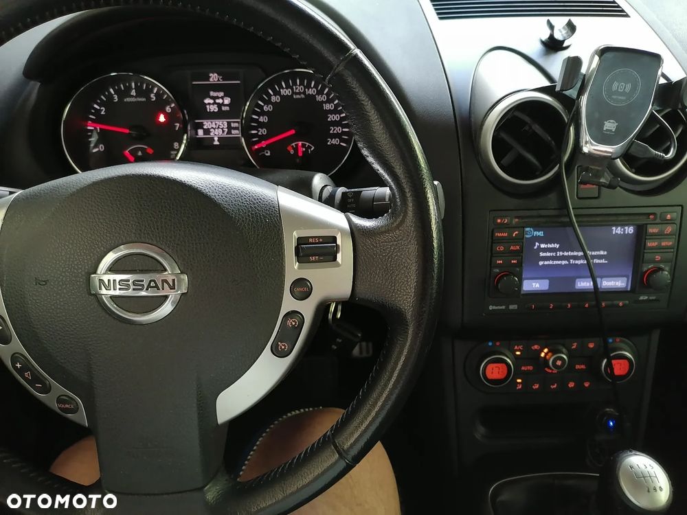 Nissan Qashqai 2.0 lounge - 15