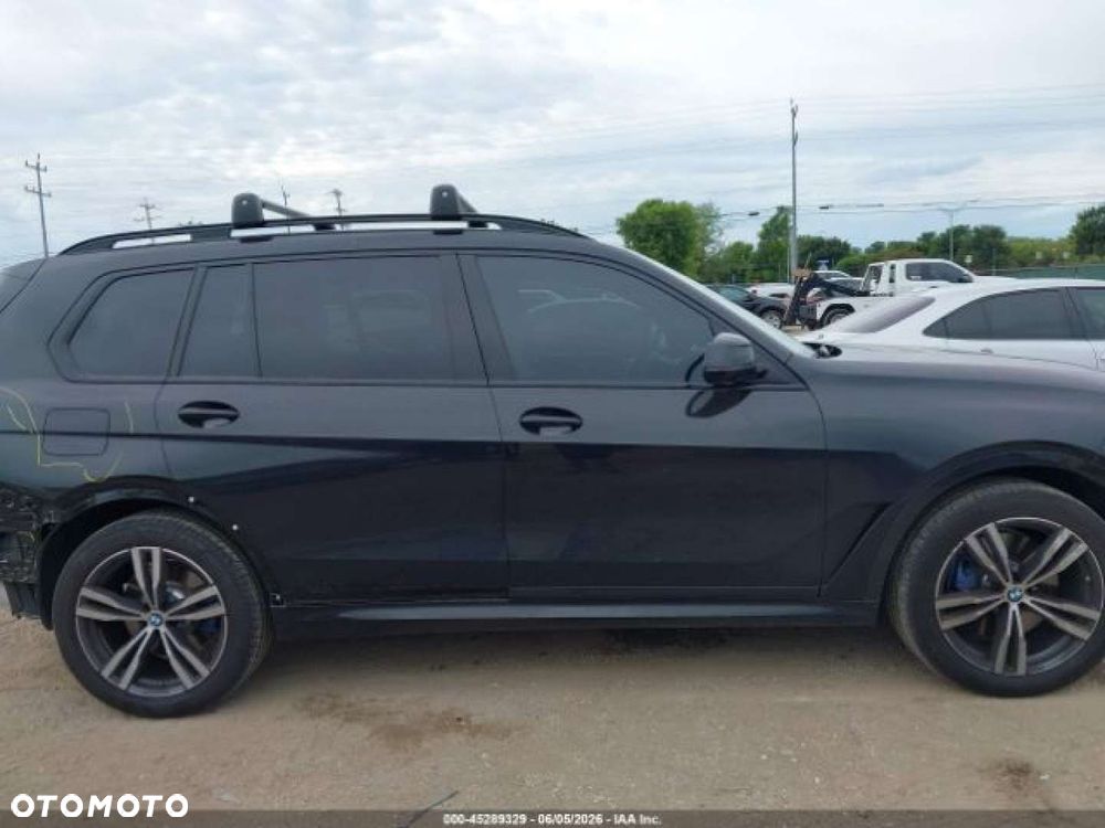 BMW X7 - 6