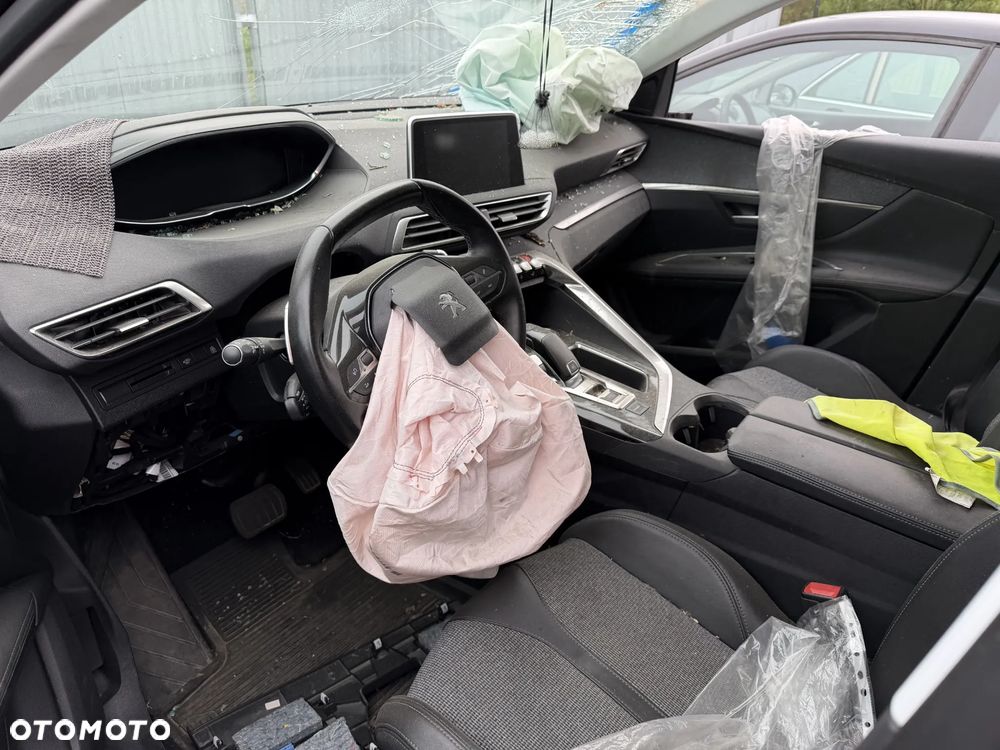 Peugeot 3008 BlueHDi 130 Stop & Start EAT8 Allure Business-Paket - 12
