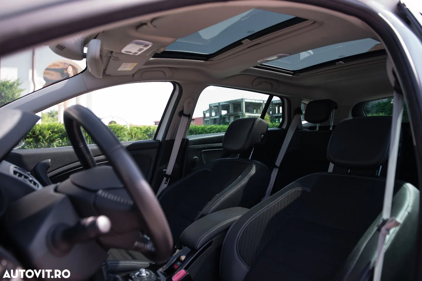 Renault Megane ENERGY dCi 130 BOSE EDITION - 12
