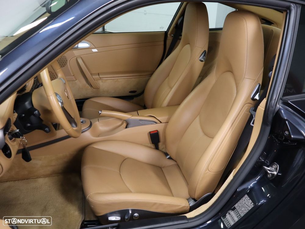 Porsche 911 (997) Carrera 4 Tiptronic - 8