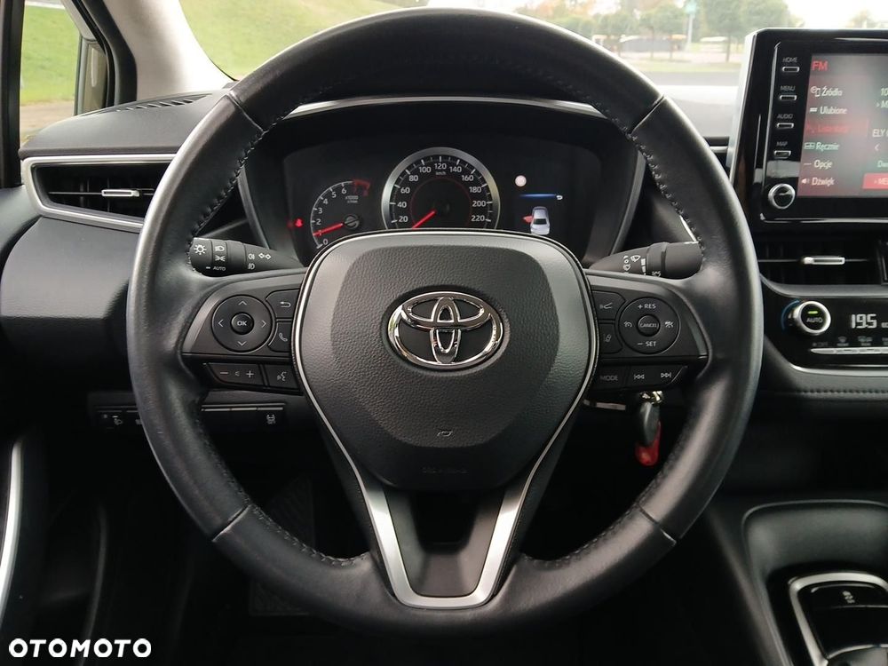Toyota Corolla - 24