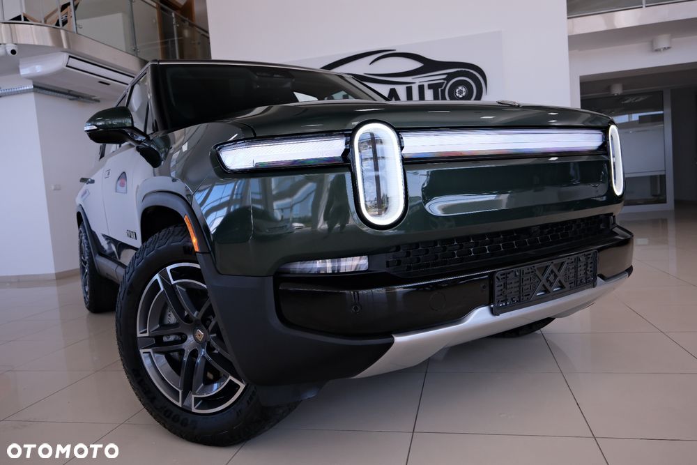 Rivian R1S - 3