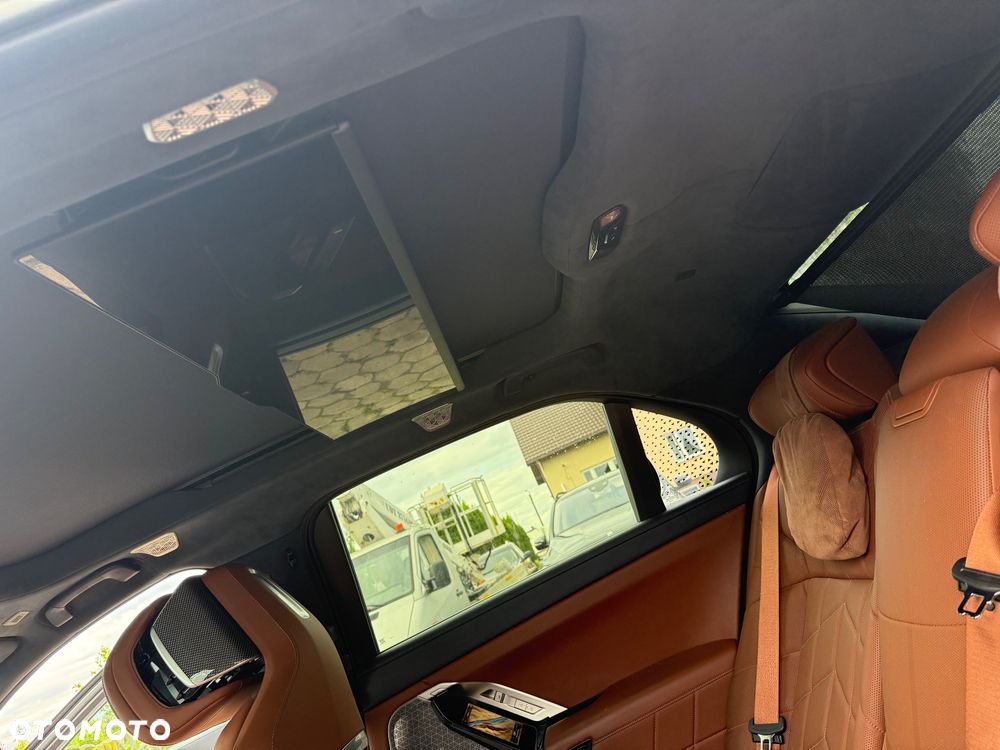 BMW Seria 7 740d xDrive mHEV sport - 18
