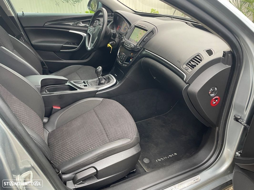 Opel Insignia Sports Tourer 2.0 CDTi Selection S/S - 23