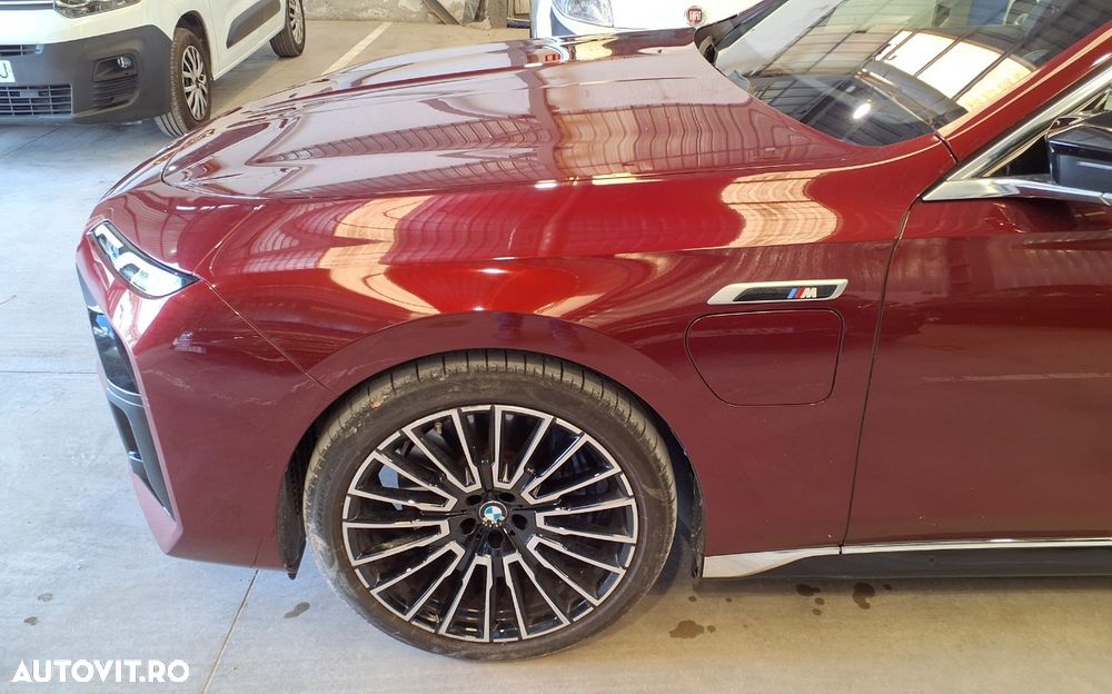 BMW M7 M760e xDrive AT PHEV - 6