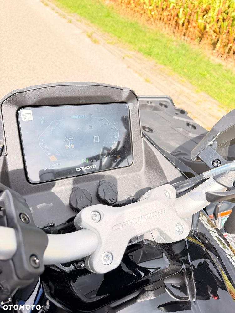 CFMoto CForce - 9