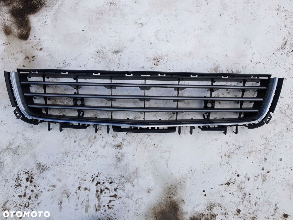 kratka zderzaka przód Opel Astra H GTC - 1