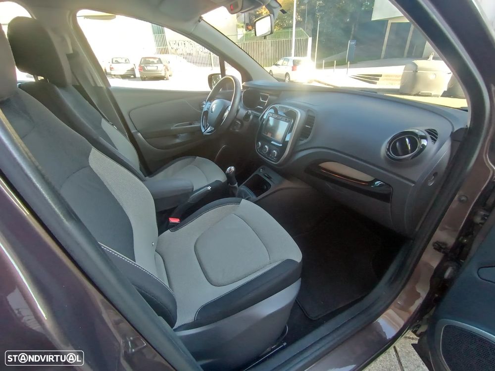 Renault Captur 0.9 TCE Exclusive - 18