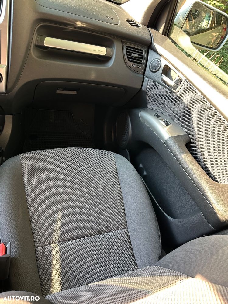 Kia Sportage 2.0i 4x2 Classic - 5