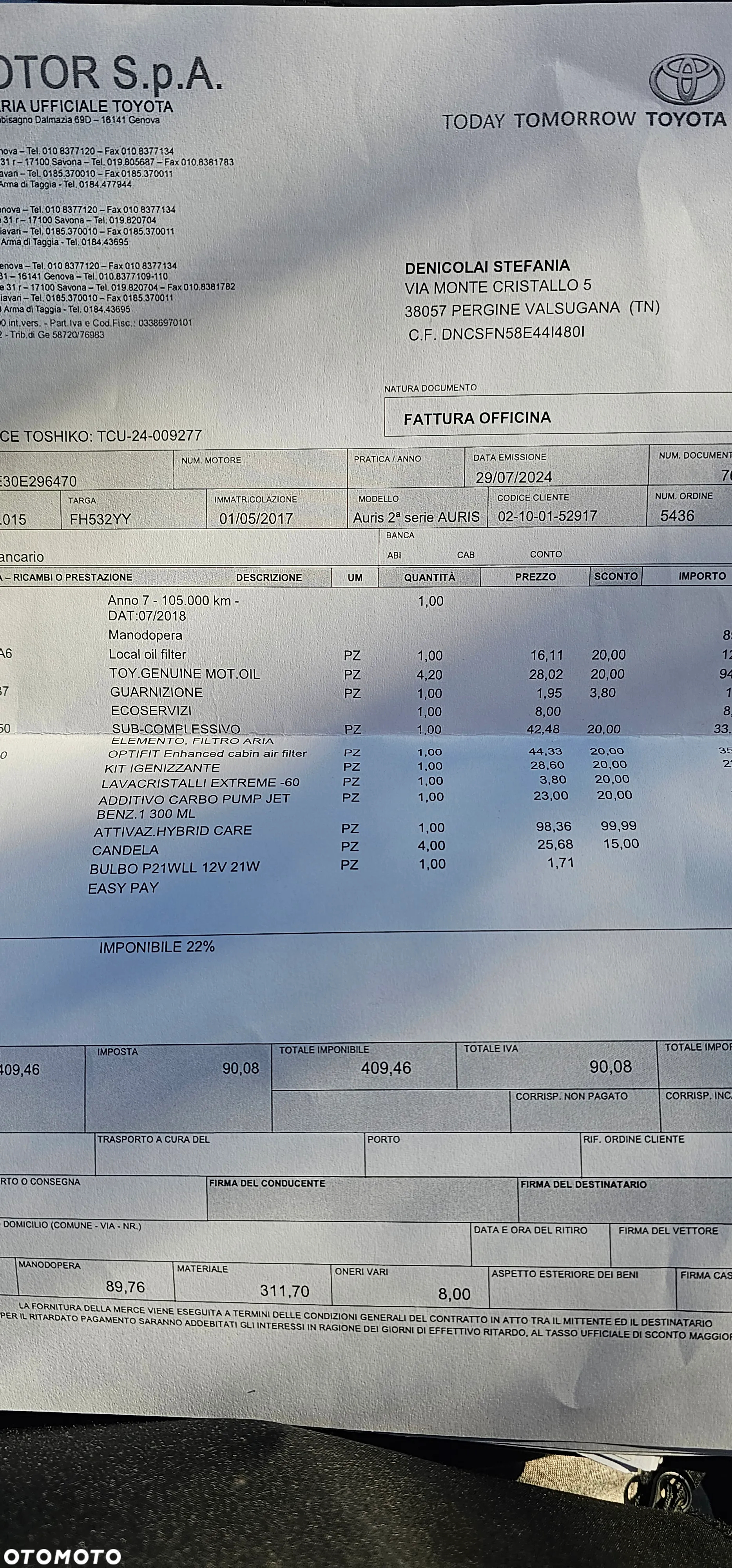 Toyota Auris Hybrid 135 Premium - 29