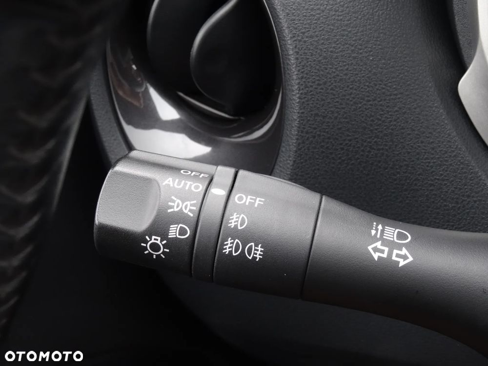 Nissan Juke 1.6 Visia - 24