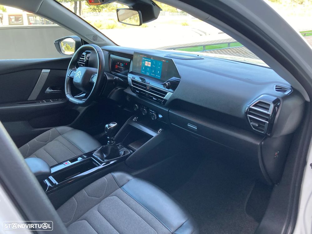 Citroën C4 1.2 PureTech Max - 33