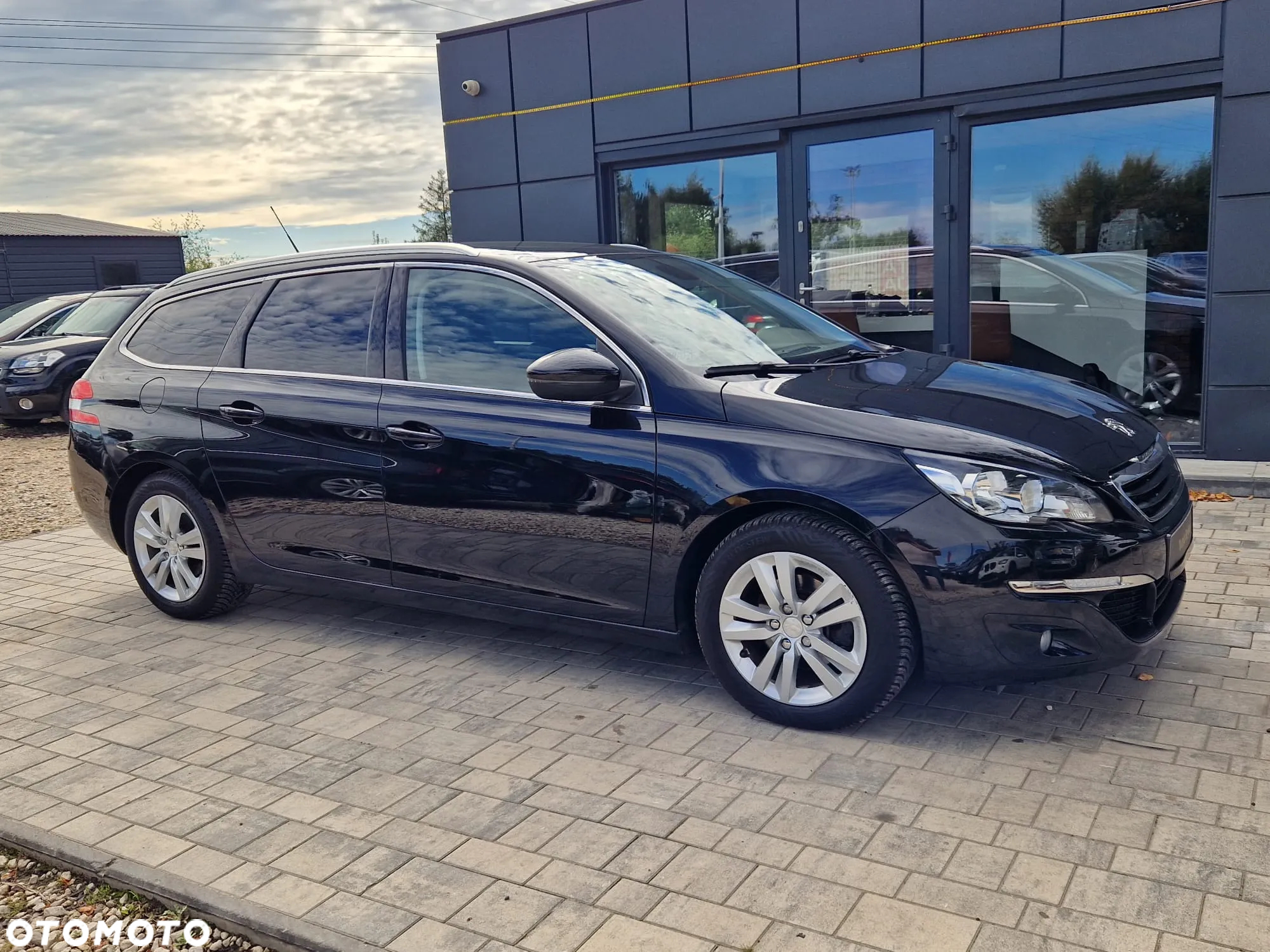 Peugeot 308 1.6 e-HDi Access STT - 4