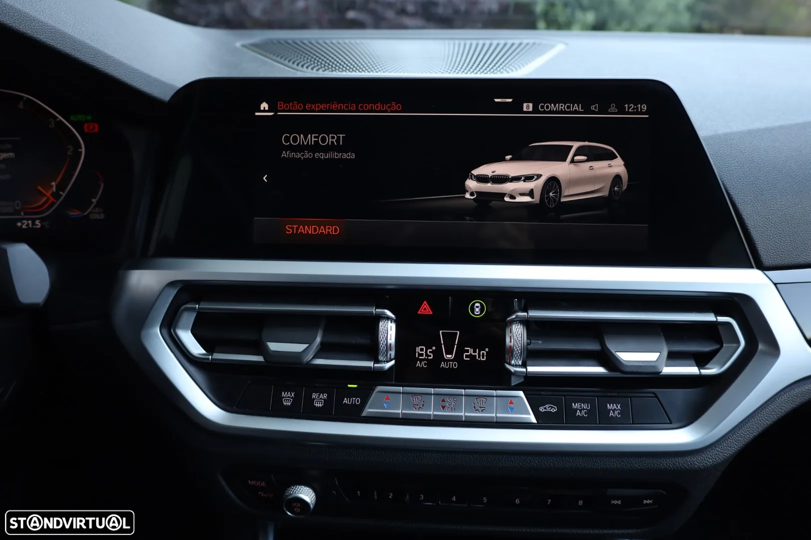 BMW 318 d Touring Line Sport Auto - 36