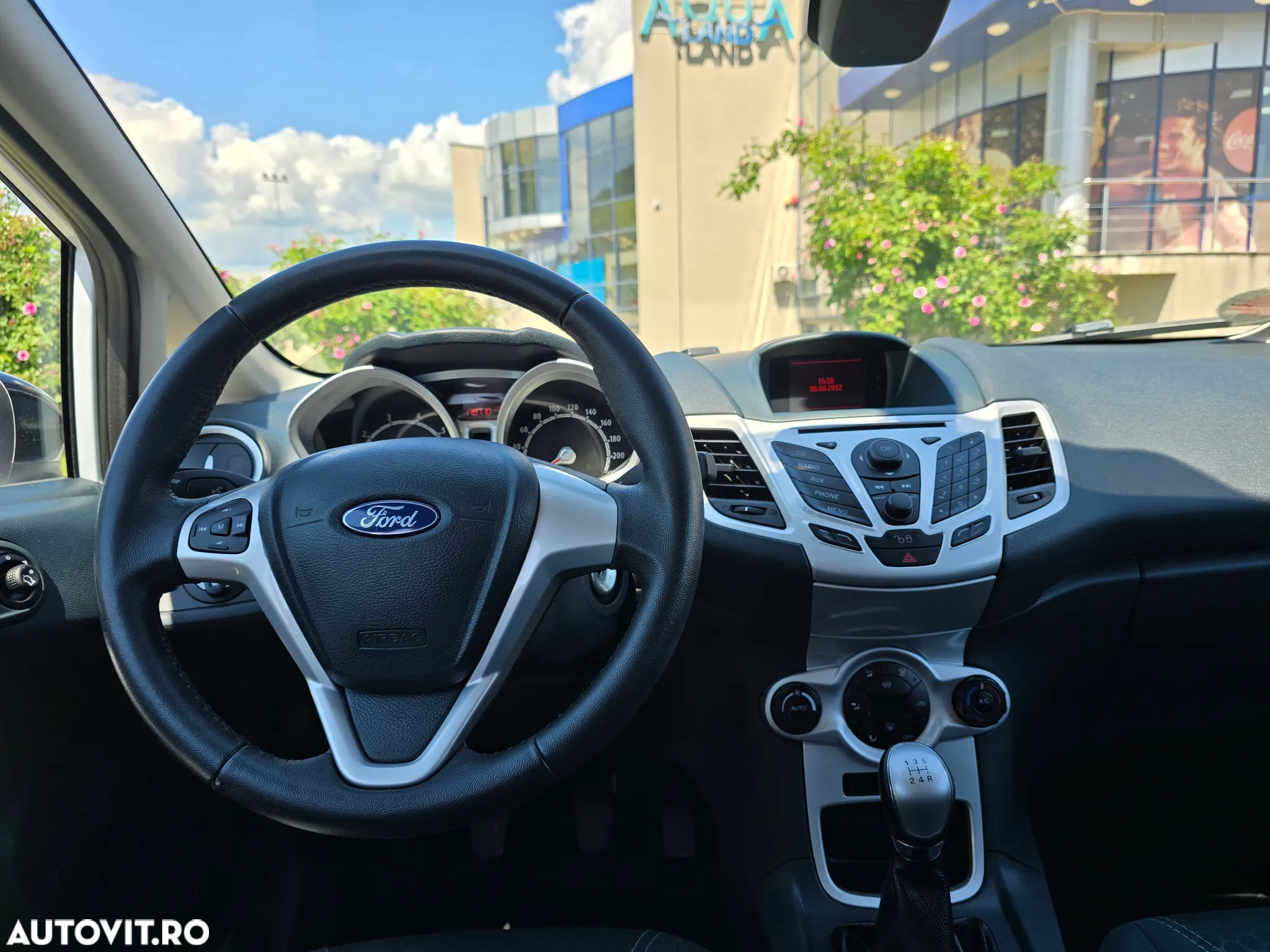 Ford Fiesta - 8