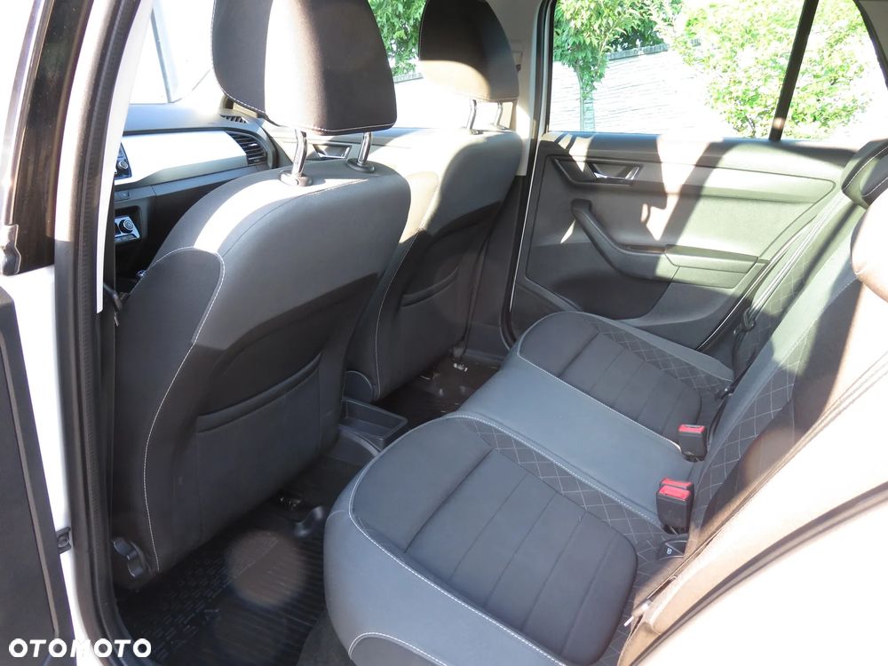Skoda Fabia 1.0 Ambition Plus - 11