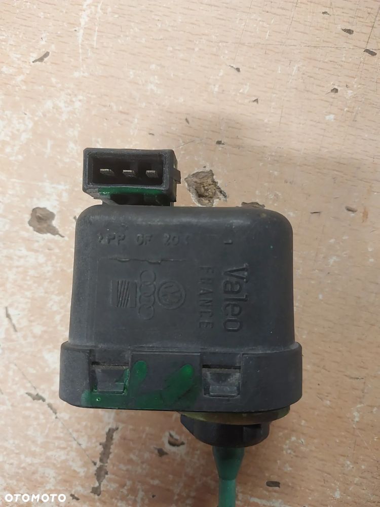 Silniczek lampy przedniej VW T4 96-03 lift 6K5941295A - 4