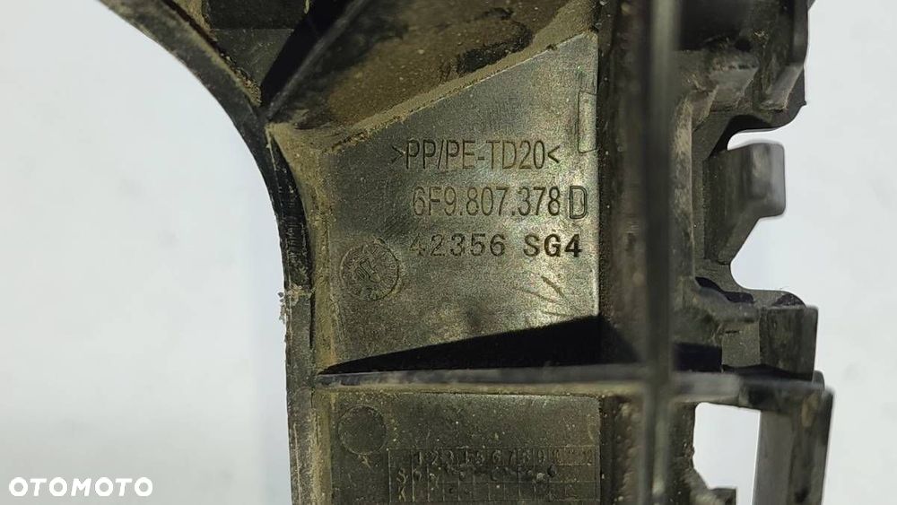 ŚLIZG ZDERZAKA PRAWY TYŁ TYLNY MOCOWANIE SEAT ARONA 6F9807378D - 2