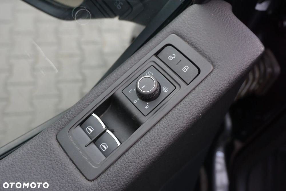 Volkswagen Multivan 2.0 BiTDI L1 Highline DSG - 22