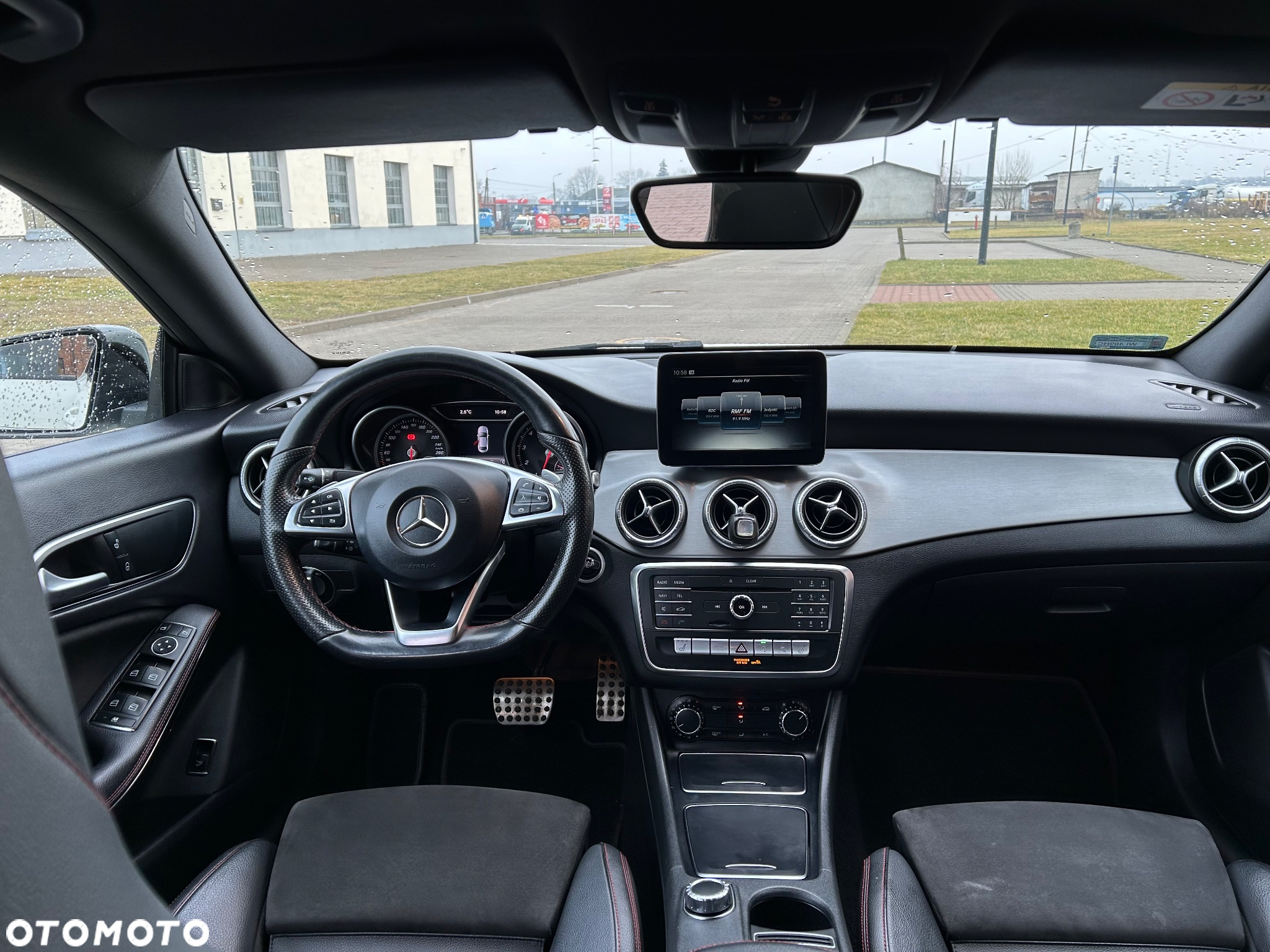 Mercedes-Benz CLA 200 7G-DCT - 5
