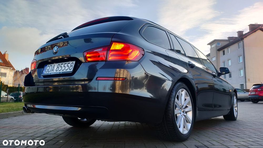 BMW Seria 5 525d Sport-Aut - 5