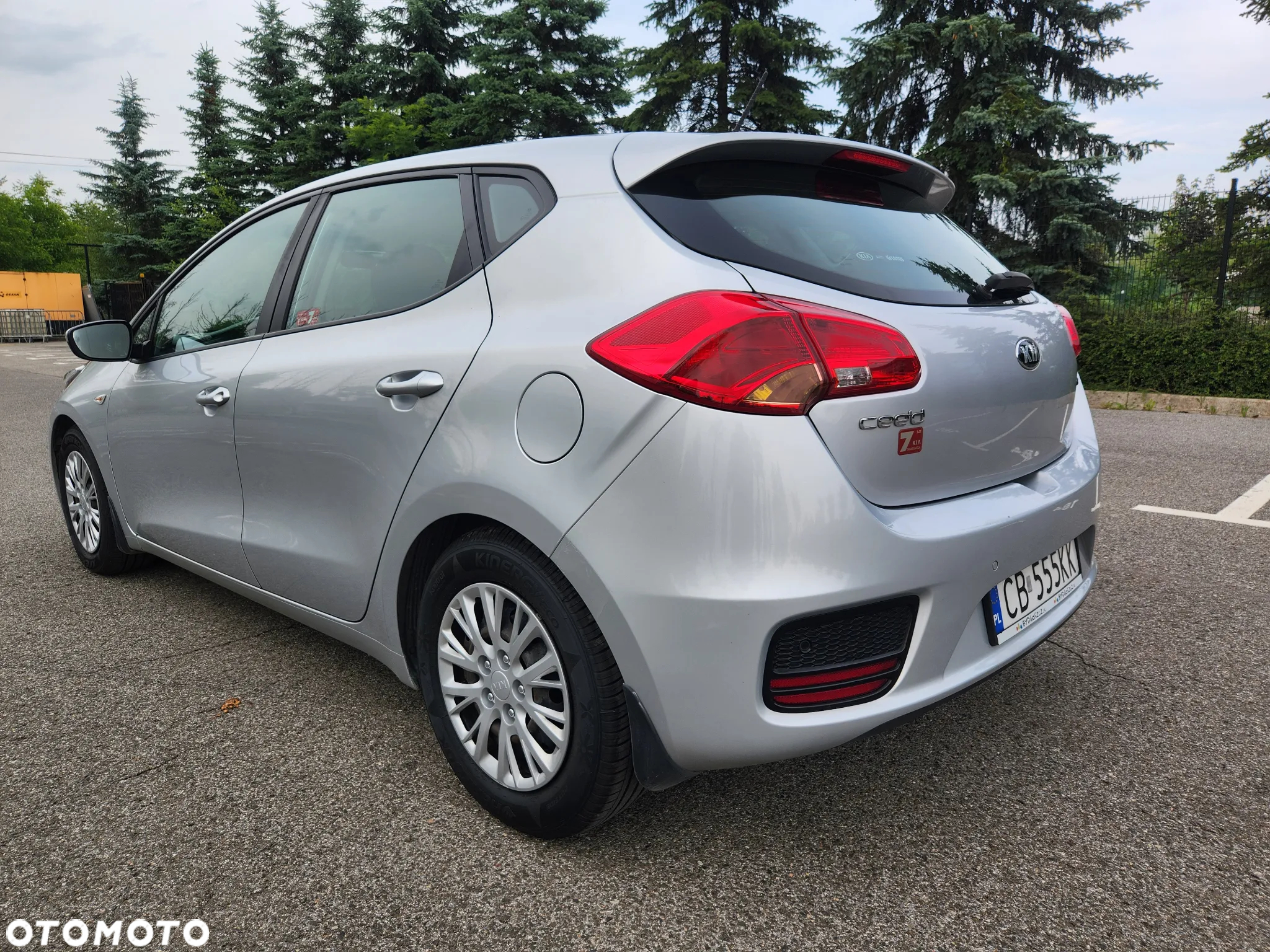 Kia Ceed Cee'd 1.4 CRDi M - 4