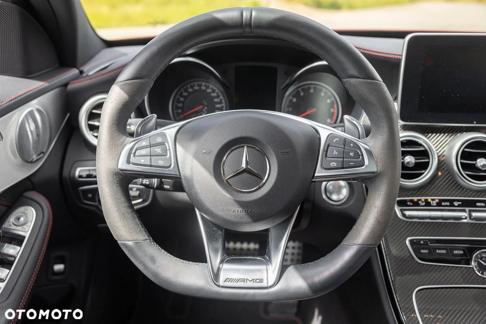Mercedes-Benz Klasa C 450 AMG 4-Matic 7G-TRONIC - 27