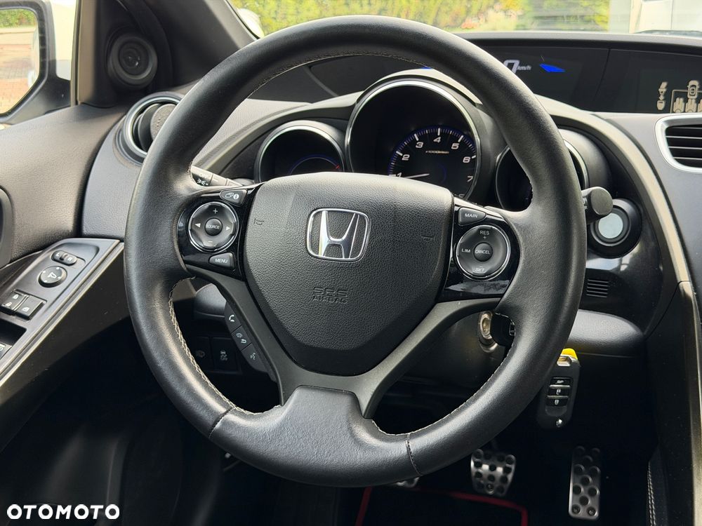 Honda Civic 1.8 i-VTEC Sport Black Edition - 22