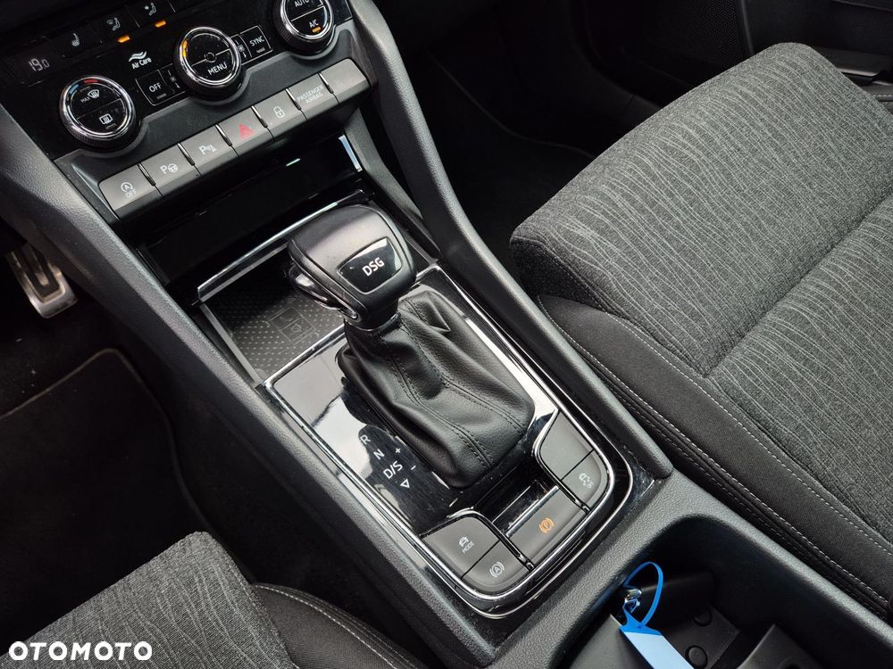 Skoda Karoq 1.5 TSI ACT 4x2 Style DSG - 16