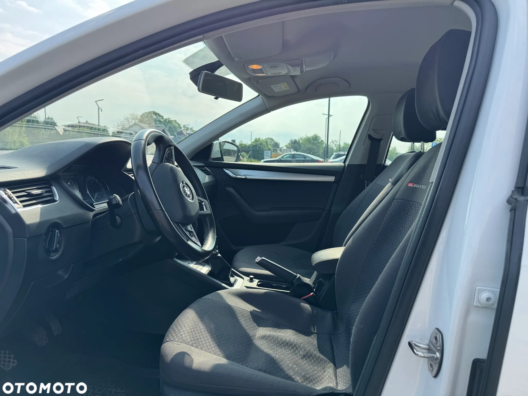 Skoda Octavia 1.6 TDI Ambition - 17