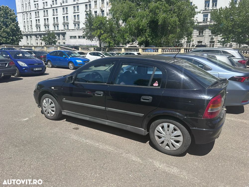Opel Astra Classic 1.4i - 2