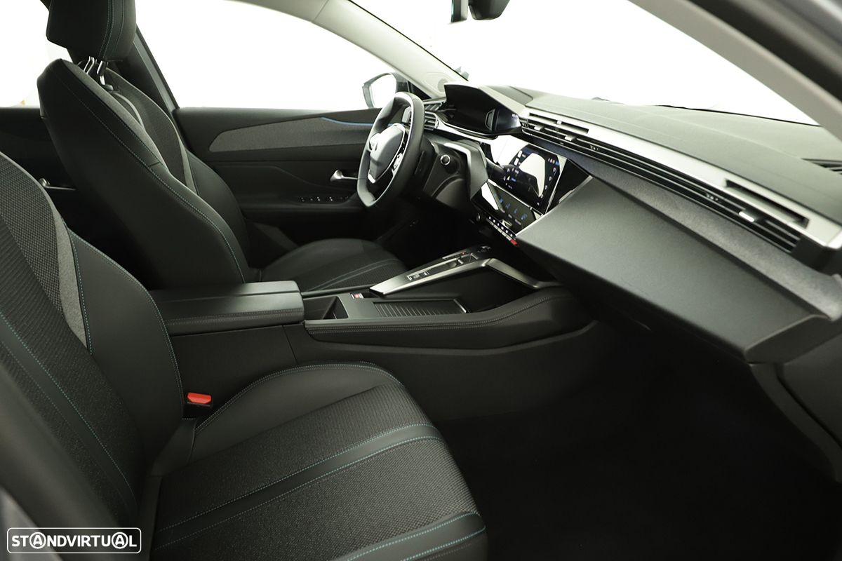 Peugeot 308 SW 1.2 PureTech Allure Pack EAT8 - 21