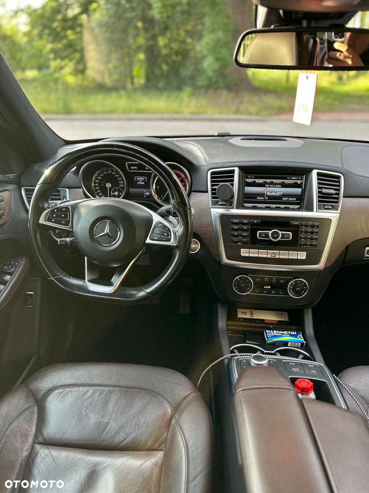 Mercedes-Benz ML 350 BlueTEC 4-Matic - 28